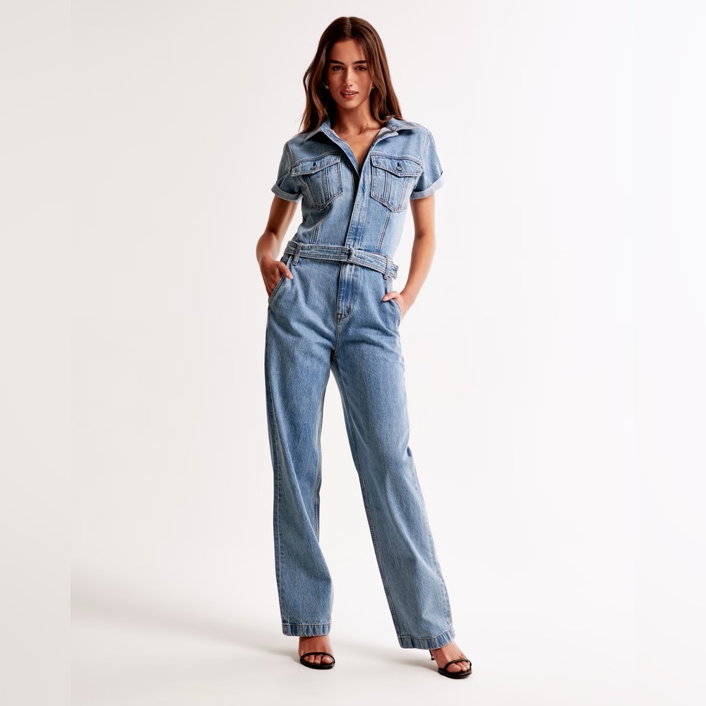 A&F 90s Relaxed Denim Jumpsuit